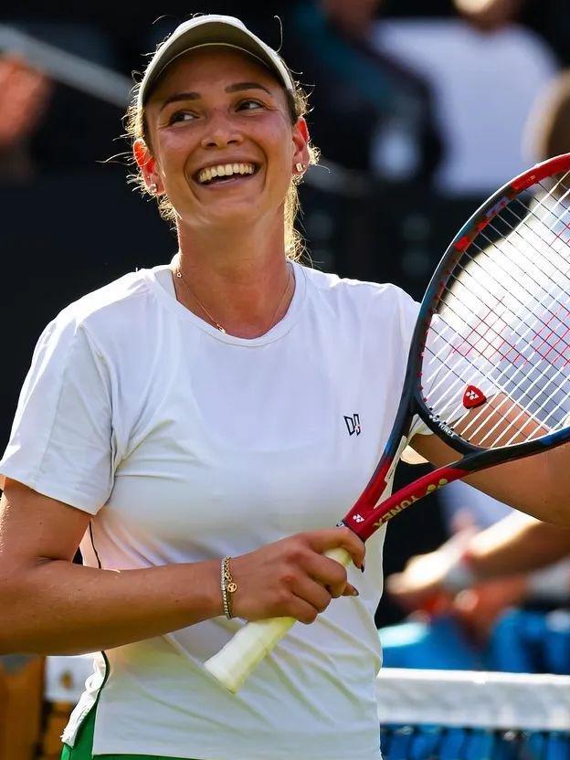 之间的正面 之间的正面