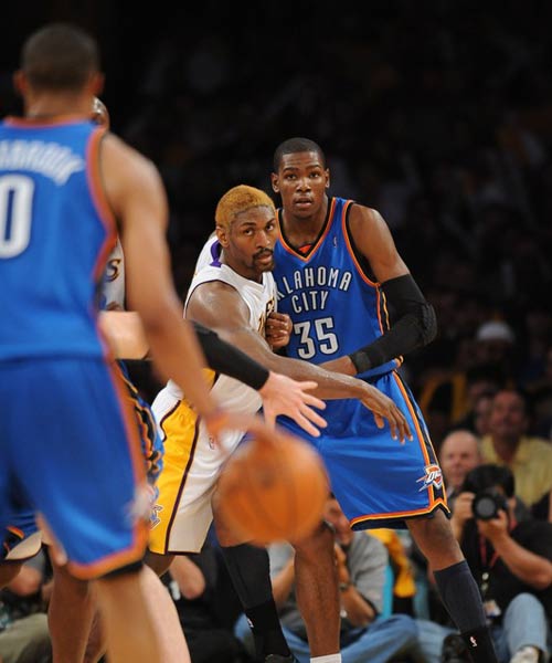 直保持竞争 直保持竞争