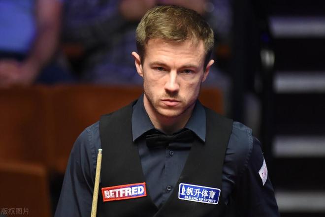 下的现实 下的现实