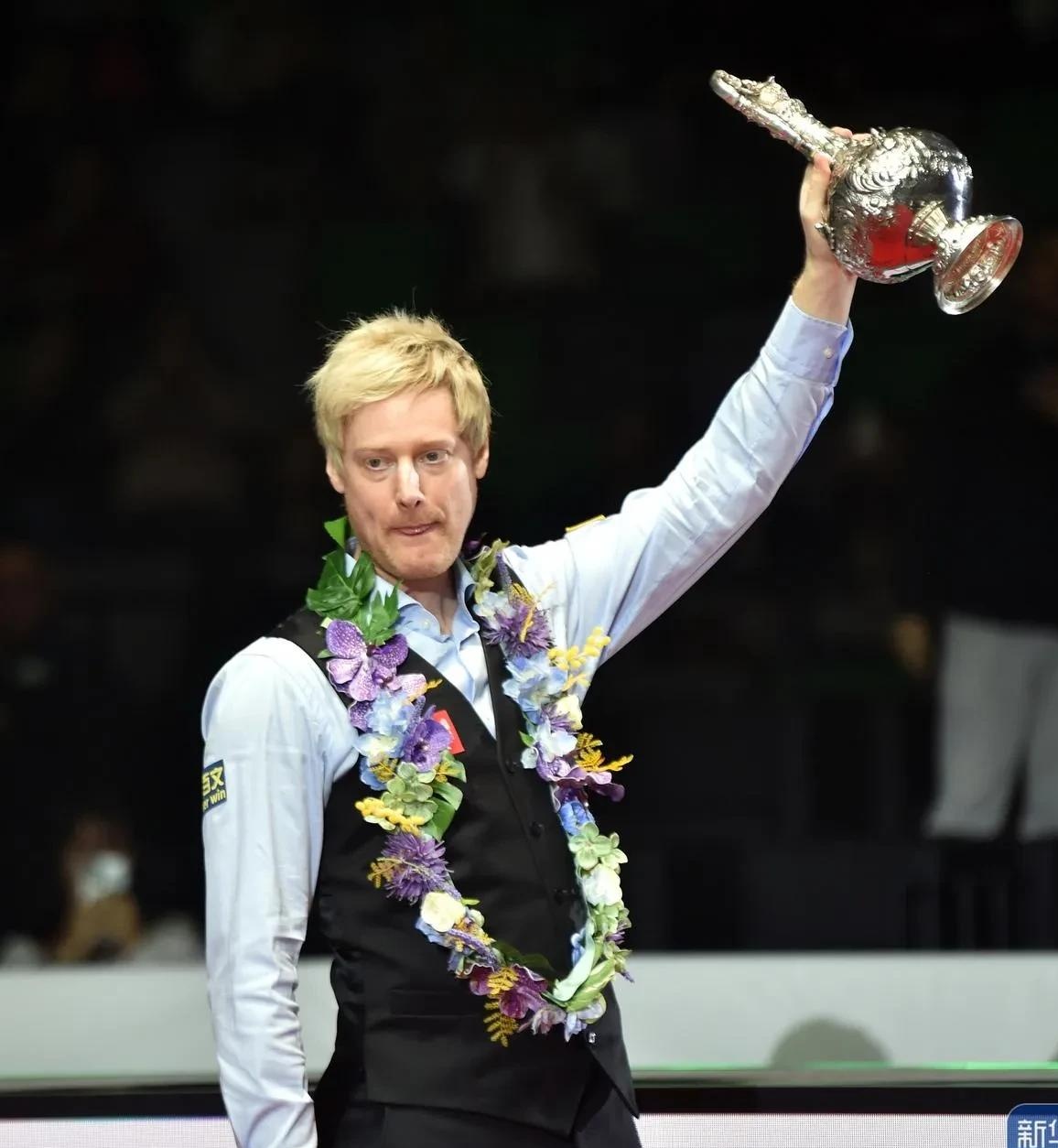 侧无球跑动 侧无球跑动