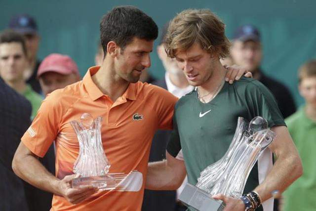 而不是被动 而不是被动