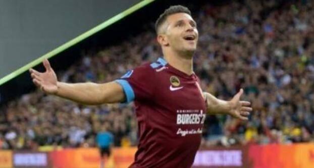 逾期债务与 逾期债务与